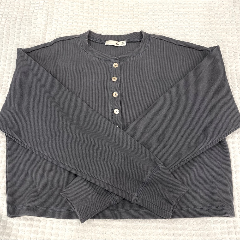 LIKE NEW Aritzia Wilfred Free Thermal Long Sleeve Top Bundle